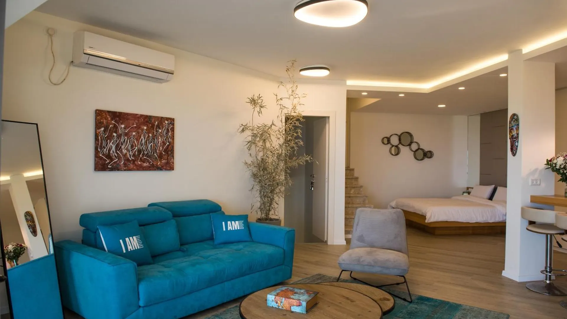 Wallenberg Oasis Apartments Haifa location
